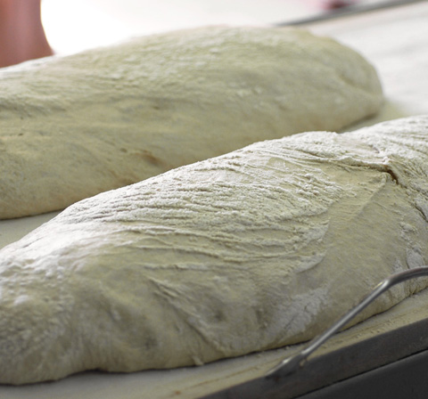 Fournil Kristof, Artisan Boulanger, Pains Bio au Levain Naturel