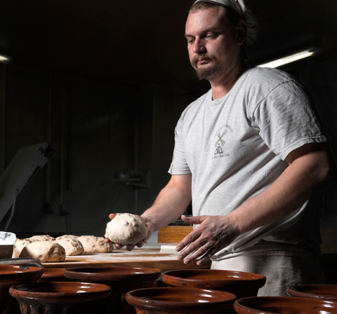 Fournil Kristof, Artisan Boulanger, Pains Bio au Levain Naturel